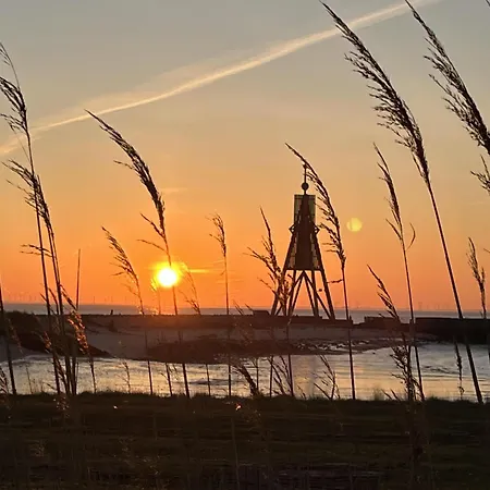Residenz Meeresbrandung 9 Mit Meerblick Vom Balkon, Einbaukueche ,2 X Tv Cuxhaven